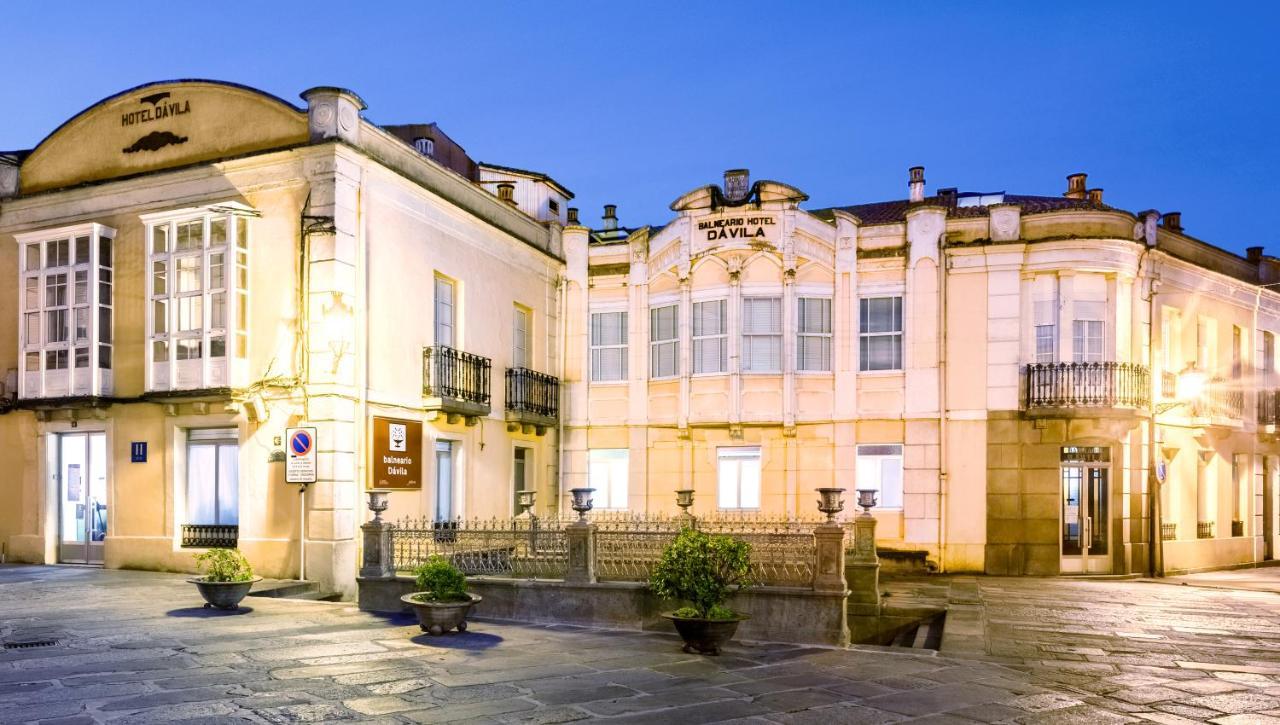 Balneario Hotel Davila 卡尔达斯·德·雷斯 外观 照片