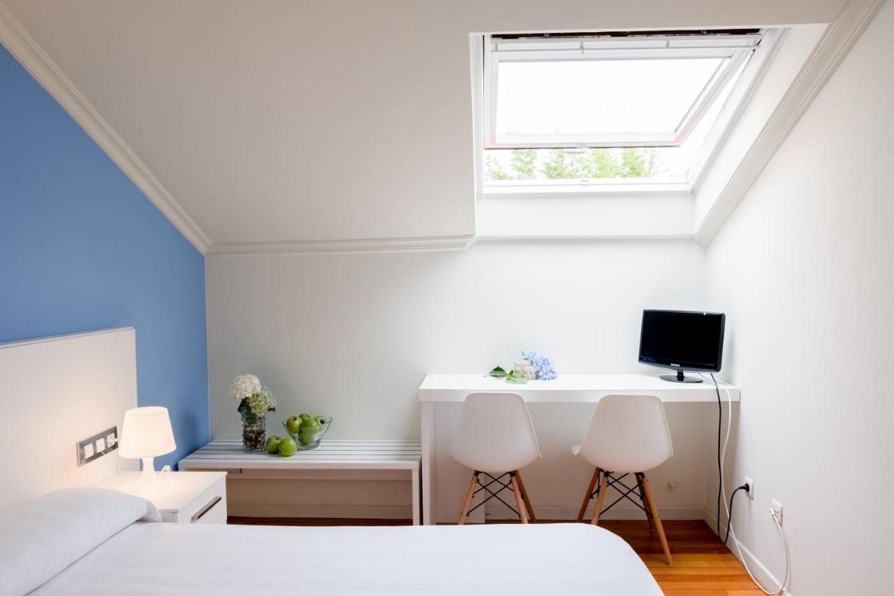 Balneario Hotel Davila 卡尔达斯·德·雷斯 外观 照片