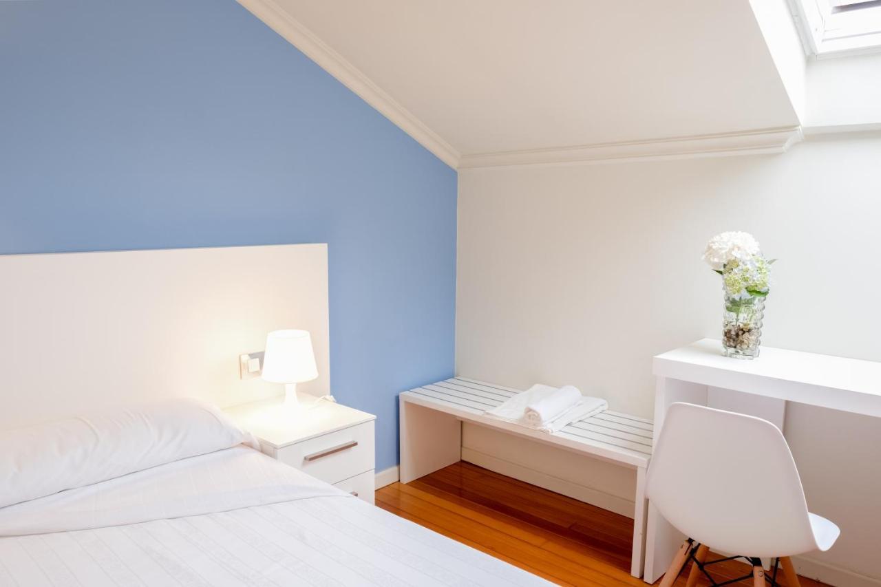 Balneario Hotel Davila 卡尔达斯·德·雷斯 外观 照片