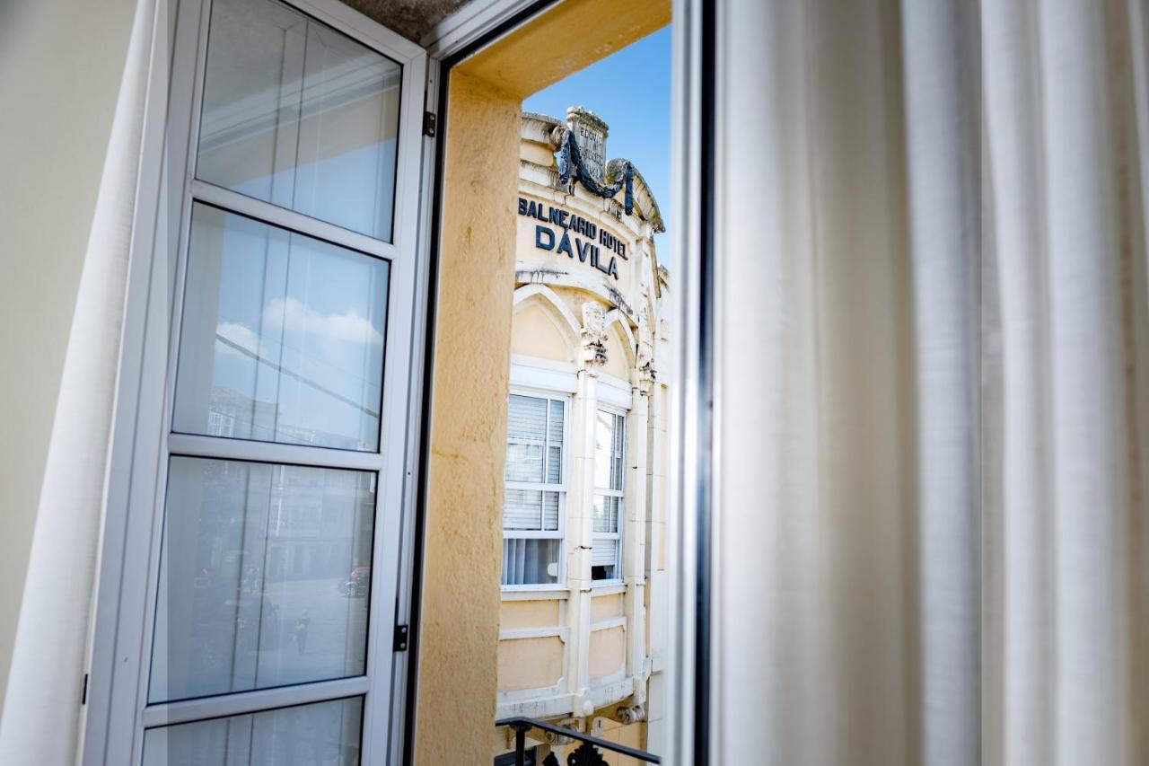 Balneario Hotel Davila 卡尔达斯·德·雷斯 外观 照片