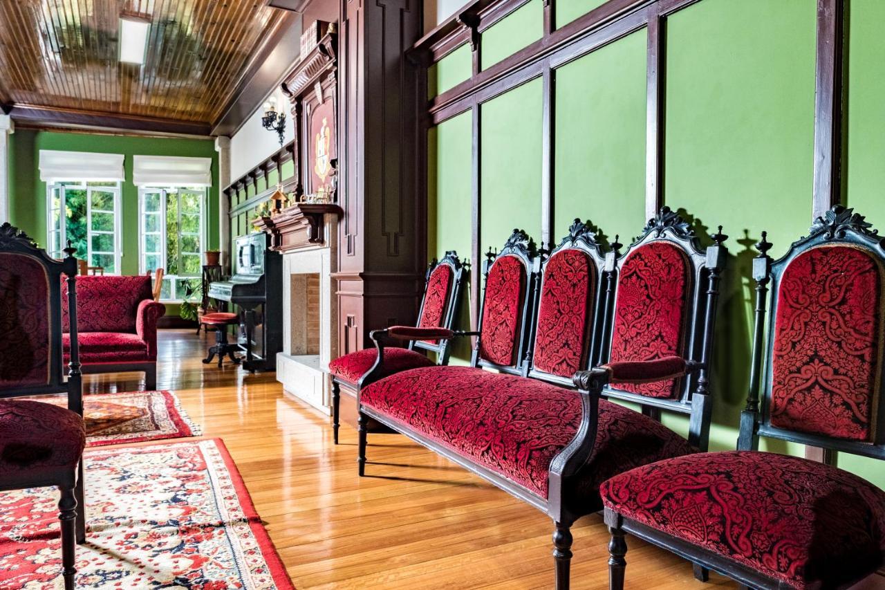 Balneario Hotel Davila 卡尔达斯·德·雷斯 外观 照片