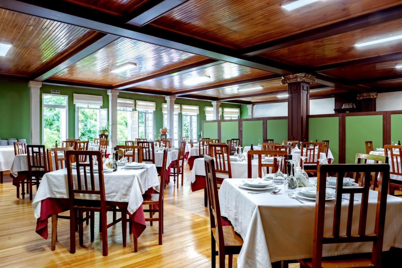 Balneario Hotel Davila 卡尔达斯·德·雷斯 外观 照片